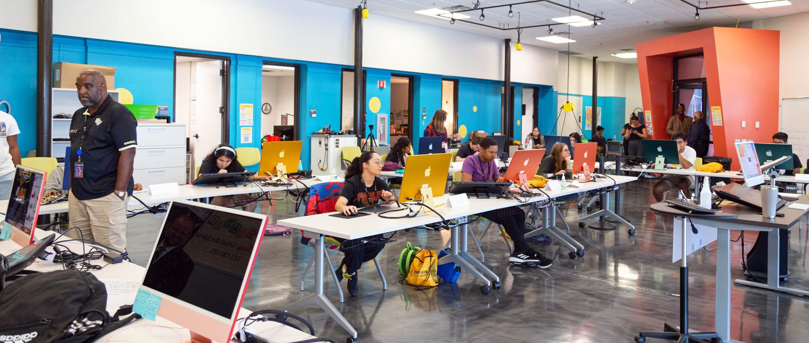 High school students work in CREATE's downtown Orlando computer lab.