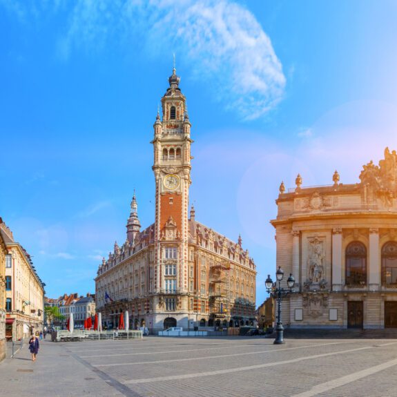 An image of opera house and chamber of commerce in Lille France