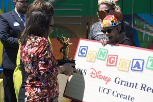Disney grants an award to UCF CREATE
